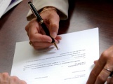Comment mettre fin au bail qui vous lie à un locataire mauvais payeur ?